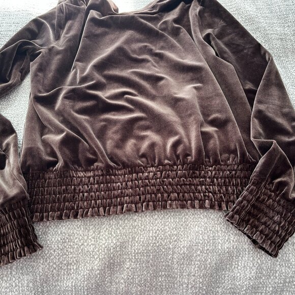 COMMANDO velvet crewneck sweatshirt in greige - Picture 7 of 8